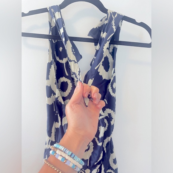 Amanda Uprichard Ruffle Halter Mini V neck dress in Navy/Cream Pattern - Small - Picture 10 of 12